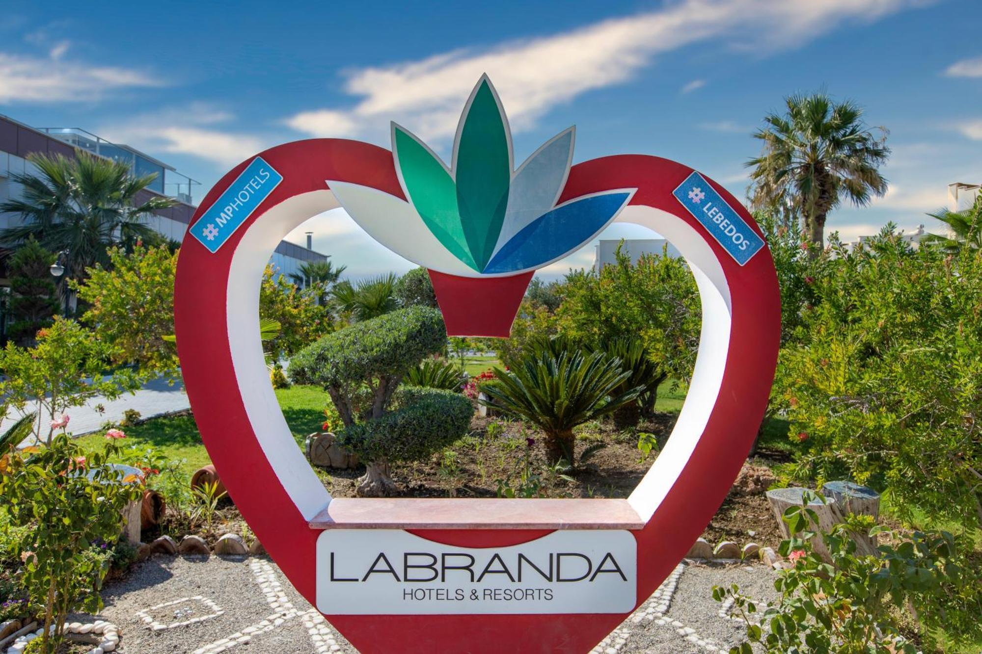 Labranda Lebedos Princess - All Inclusive Seferihisar Exterior foto
